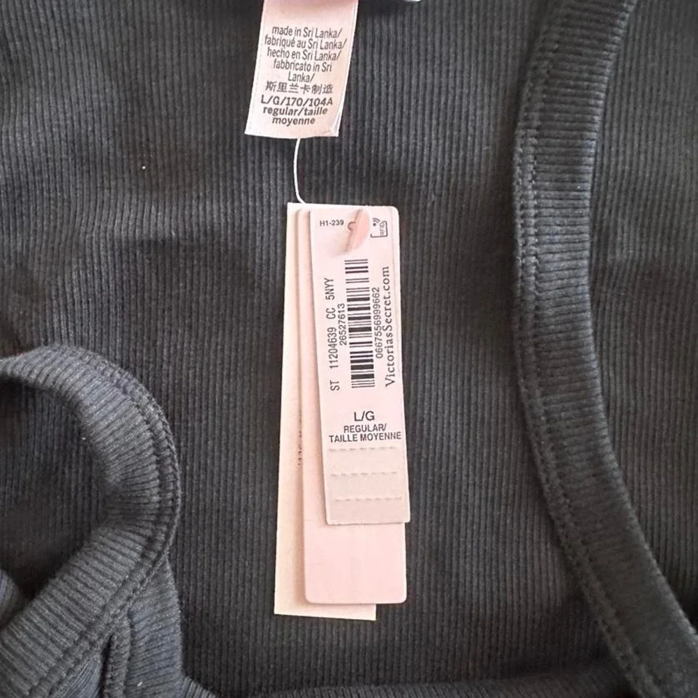 Brand New W Tags Victoria's Secret Black Ribbed Cami Womens L - Picture 2 of 2